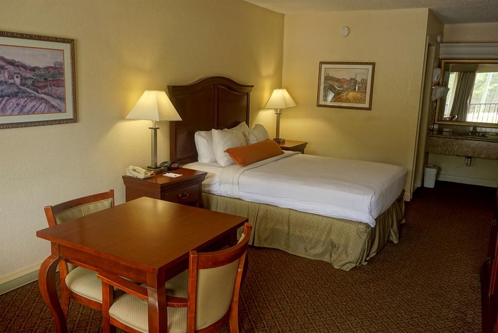 Best Western Point South Yemassee Buitenkant foto